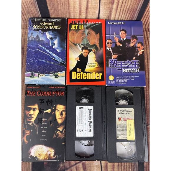Lot Of 6 VHS Tapes Scissorhands, Jet Li, Disney Christmas, Jurassic III, Corrupt - Picture 1 of 2